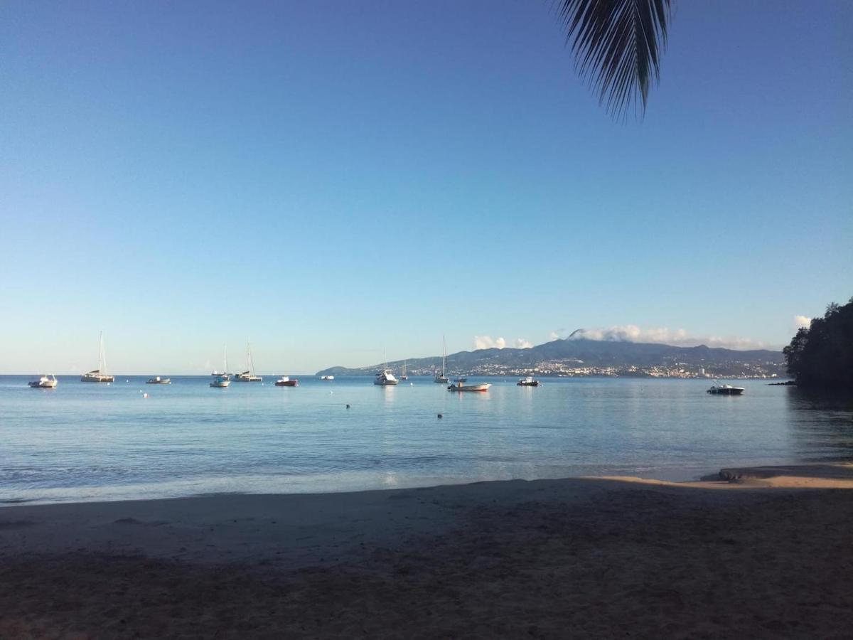 Chambre Chez L Habitant Sur La Plage Les Pieds Dans L Eau, Wifi Quartiers Anse a l'Ane Exterior foto